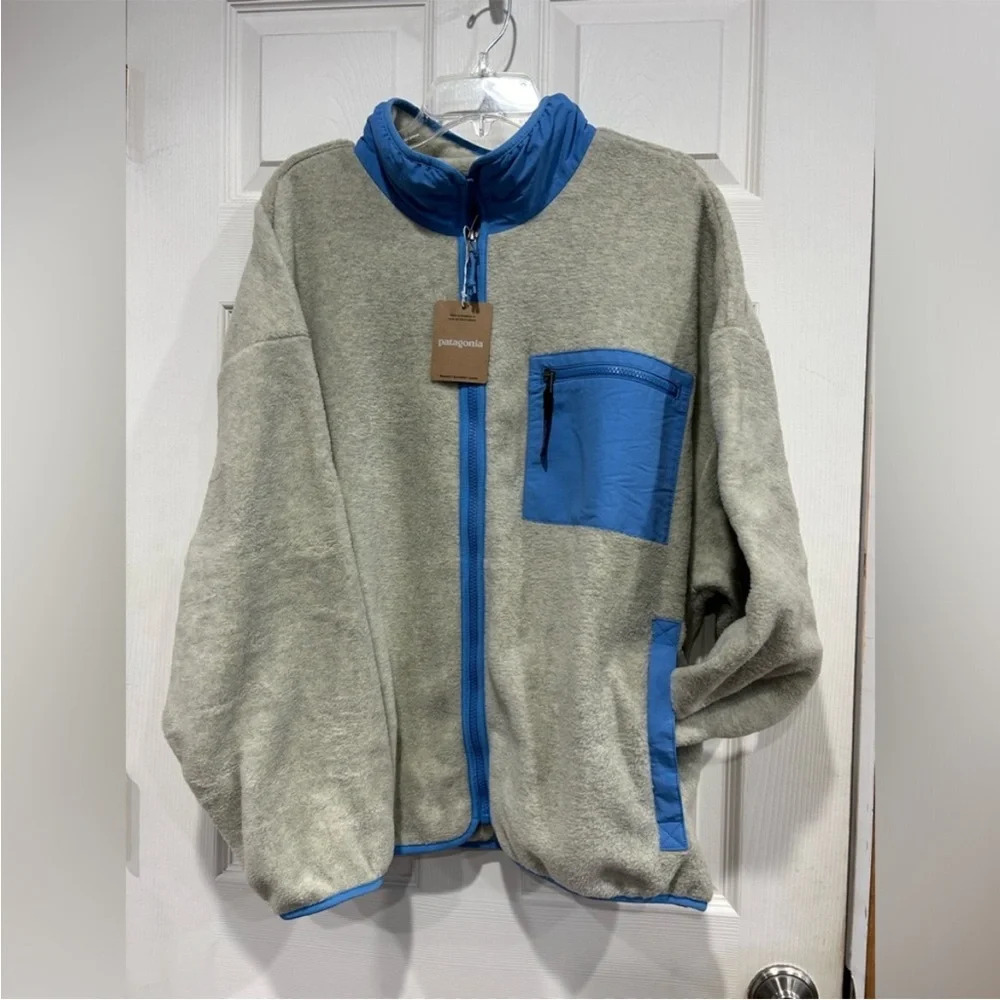 Patagonia Women's M Medium Synchilla Jacket Fleece Oatmeal Full Zip Blue NWT